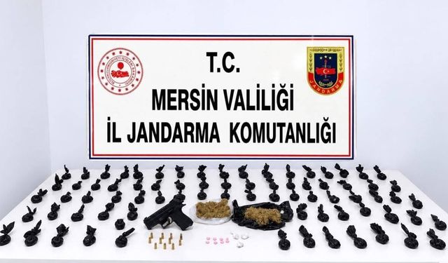 Paket paket satışa hazır uyuşturucu ele geçirildi