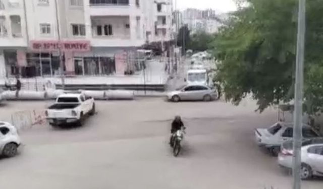 Adana'da art arda iki deprem