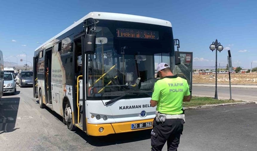 Aniden yola çıkan çocuğa belediye otobüsü çarptı