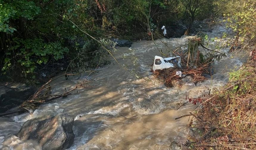 Artvin’de şiddetli yağış sel ve su taşkınlarına neden oldu