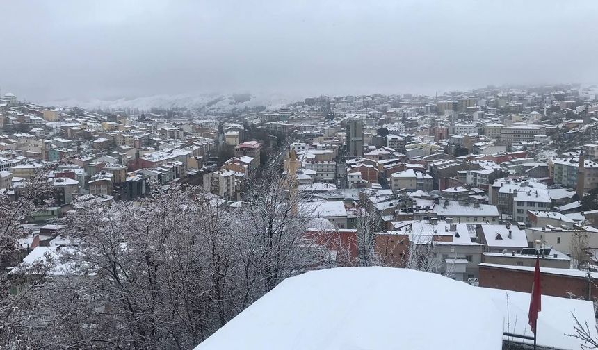 Meteorolojiden Bayburt için soğuk ve don uyarısı yapıldı