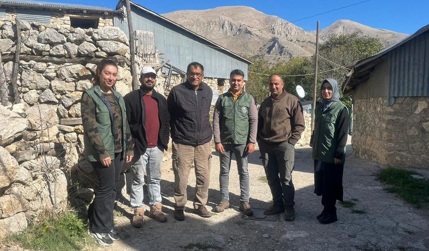 Tarım ekipleri çiftçileri bilgilendirdi