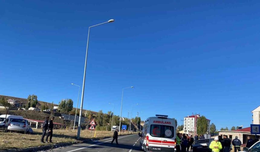 Ağrı’da trafik kazası: 3 yaralı