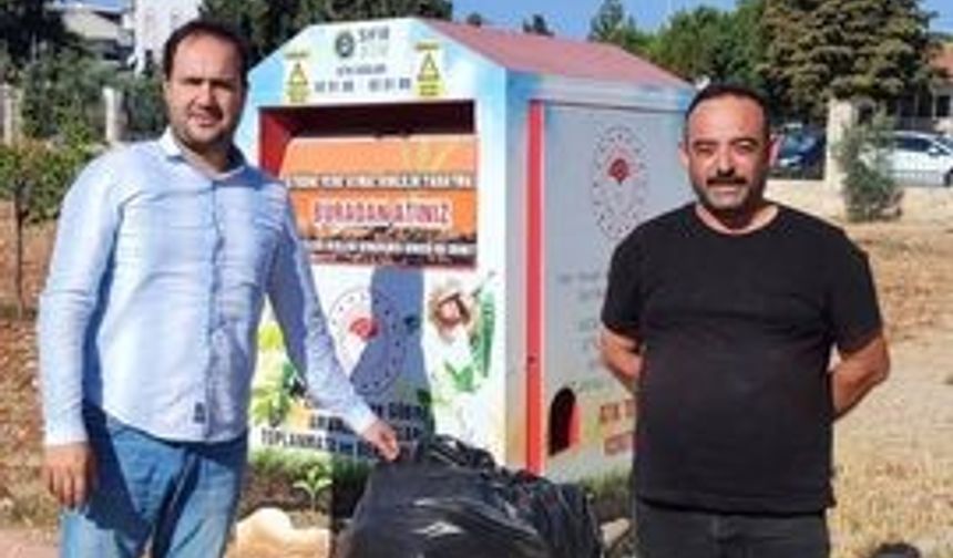 Didim’de çiftçiler zirai ilaç ambalajlarını getirerek sıvı gübre kazanıyor