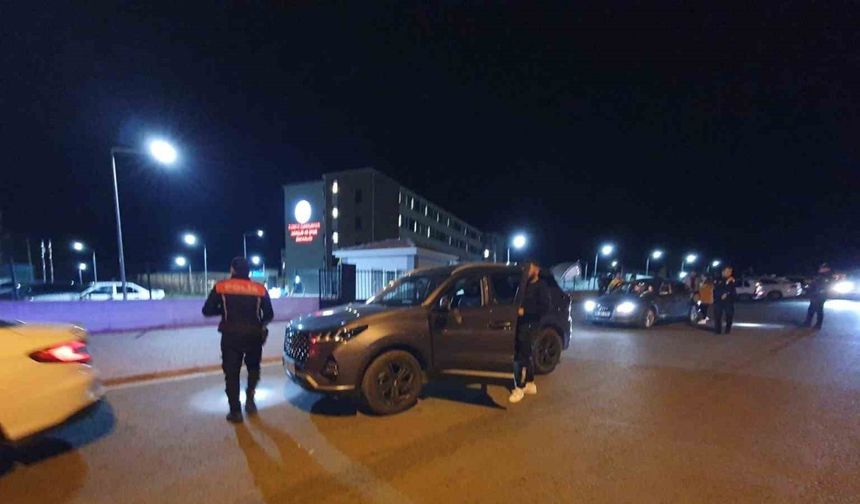 Kırşehir polisi yurtlar bölgesinde denetim yaptı