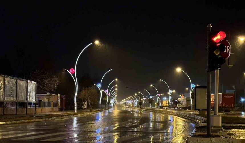 Edirne’de sağanak yağış ve lodos etkili oldu