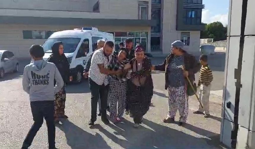 Göğsünden bıçaklanan şahıs hastanede hayatını kaybetti, eşi sinir krizi geçirdi