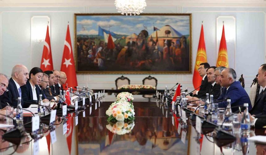 TBMM Başkanı Kurtulmuş, Kırgızistan Parlamento Başkanı Uulu ile görüştü