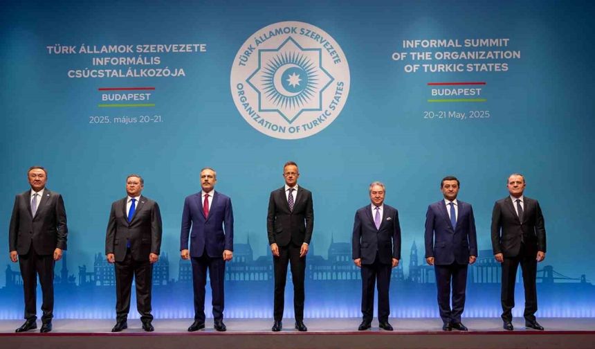 Bakan Fidan: "Filistin’de sivil halka karşı açlığın silah olarak kullanılması ve Filistinlilerin tehcirle tehdit edilmesi kabul edilemez"