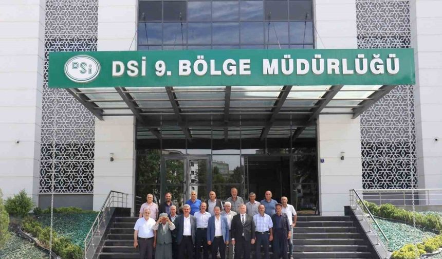 Battalgazi muhtarlarından DSİ’ye sulama çıkarması