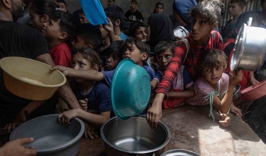 İngiltere, Fransa ve Almanya dahil 22 ülkeden İsrail’e Gazze’ye yardımların yeniden başlamasına derhal izin verme çağrısı