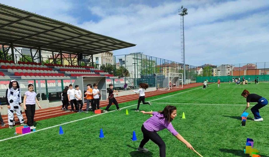 Türkeli’de Çocuk Oyunları Şenliği