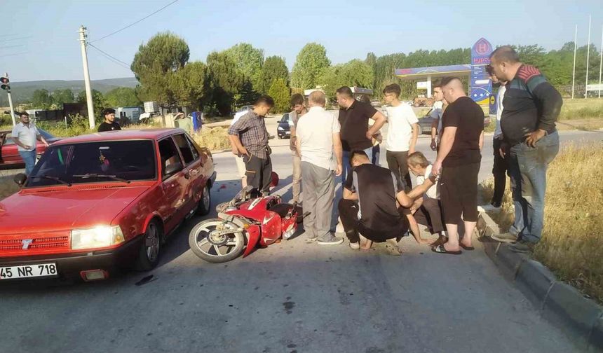 Hisarcık’ta otomobil ile motosikletle çarpıştı: 1 yaralı