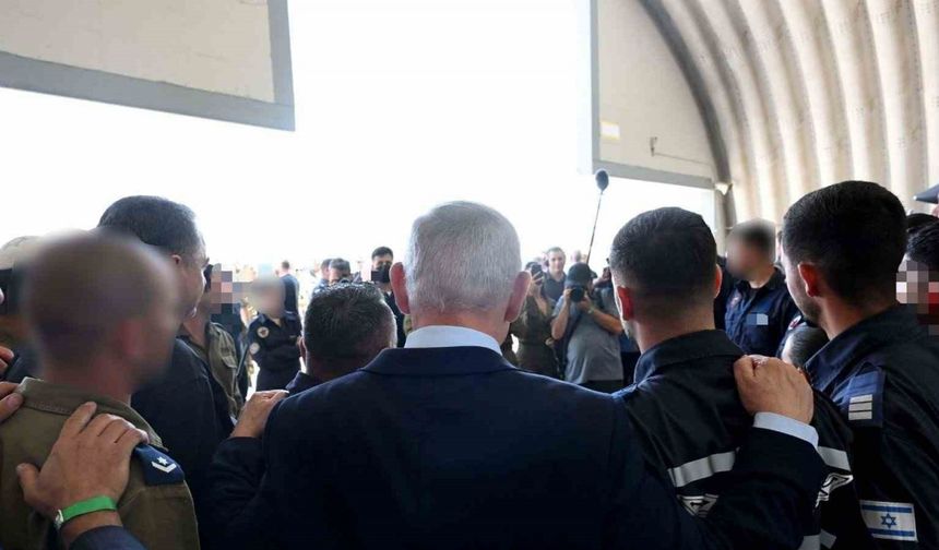 Netanyahu: "Tahran’ı tahliye edin’ harekete geçiyoruz"