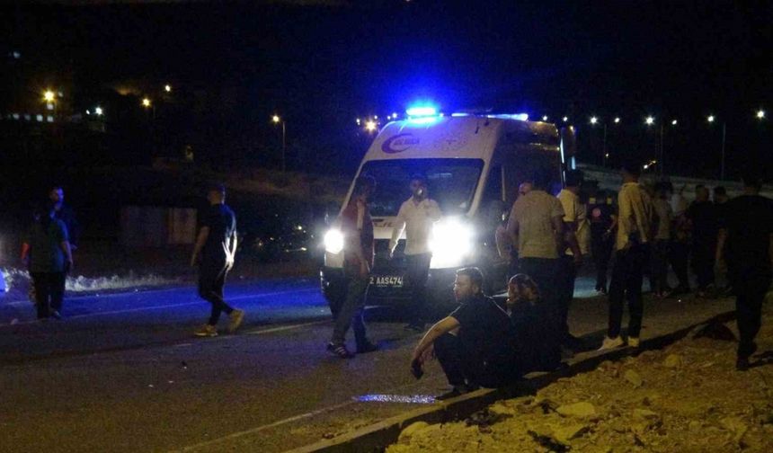 Gercüş’te feci kaza: Motosiklet sürücüsünün bacağı koptu