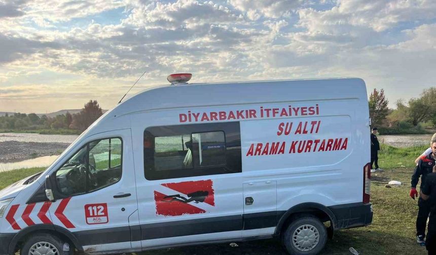 Kardeşini ve yakınını kurtarmak isterken nehirde kaybolan gencin cansız bedeni bulundu