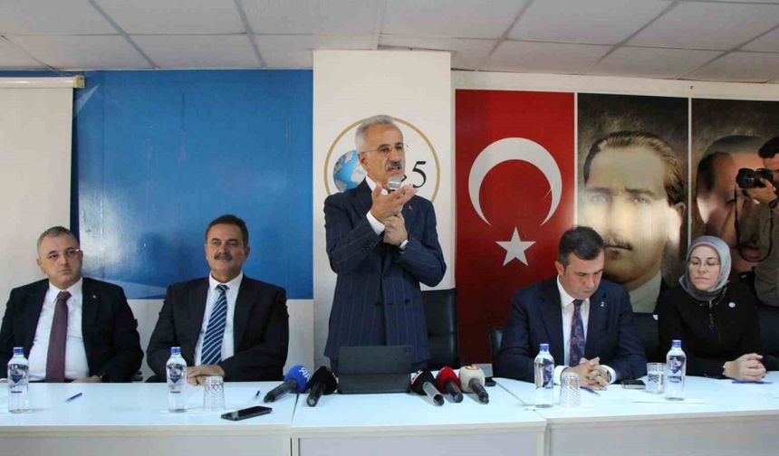 Bakan Uraloğlu: "Yaptığımız hizmetleri oy terazisine koysak her yerden yüzde 80, 90 oy alırız"