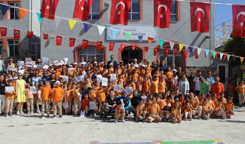 Minik öğrenciler sağlık elçisi oldu