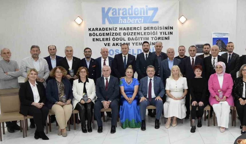 Karadeniz’de Yılın En’leri ödüllerini aldı