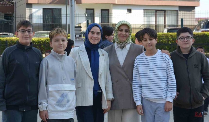 Ordu’da 27 yıllık öğretmen, yetiştirdiği eski öğrencisiyle omuz omuza görev yapıyor