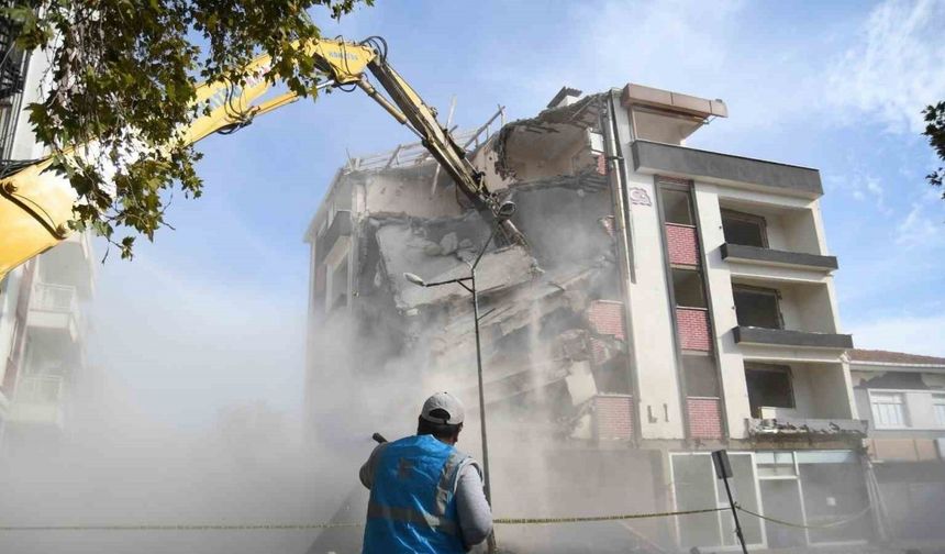 Sındırgı’da 3 ayda 17 bin deprem kaydedildi