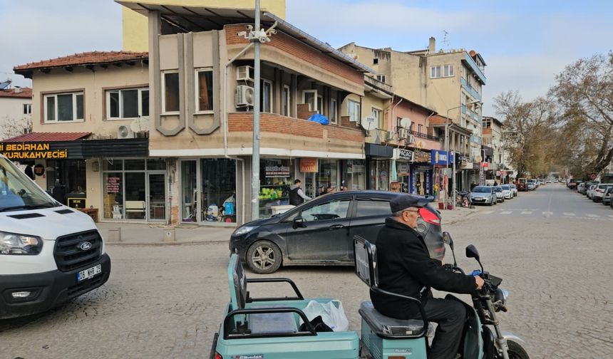 Balıkesir’de 4.9 büyüklüğünde deprem