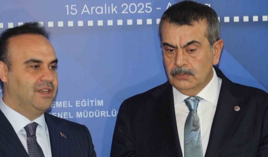 Bakan Tekin: "Ülkesinde yapılanlarla gurur duyan bir nesil yetiştirmek istiyoruz"