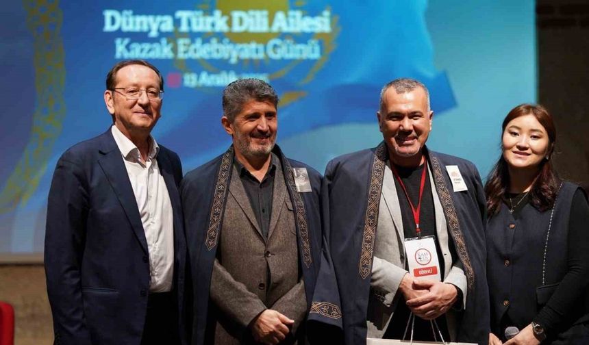 İstanbul’da Kazak edebiyatı rüzgarı esti