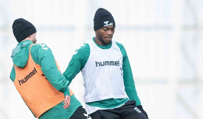 Konyaspor, Fenerbahçe maçının hazırlıklarına başladı