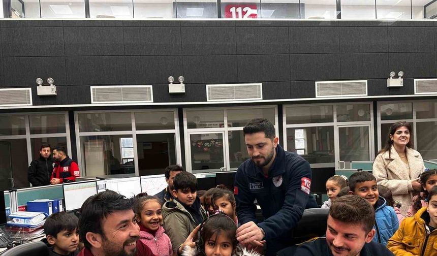 Minik öğrenciler 112’yi yerinde öğrendi