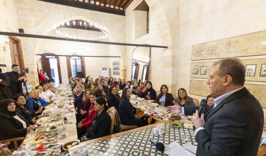 Seçer: "Mersin’i çok daha muhteşem bir kent yapacağız"