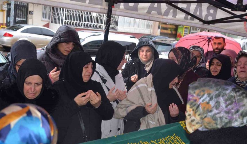 Sivas’ta göçük altında can veren şantiye müdürü, Bafra’da defnedildi