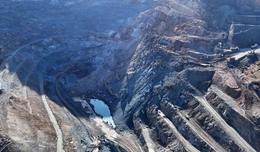 Sivas’ta göçük altında kalan şantiye müdürünün cansız bedenine, 28 gün sonra ulaşıldı