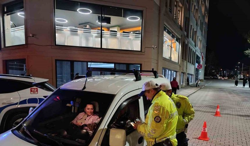 Tekirdağ’da trafiğin yoğun olduğu bölgede denetim: 106 araç kontrol edildi