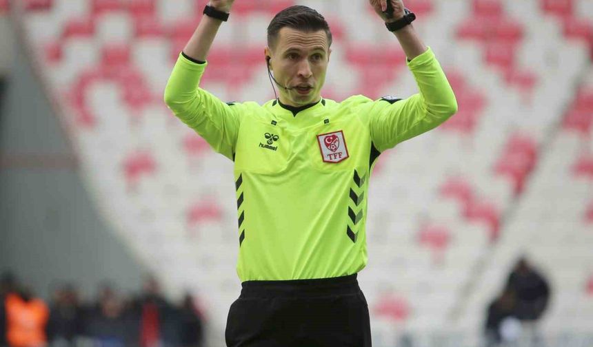 Galatasaray - Kayserispor maçını Adnan Deniz Kayatepe yönetecek