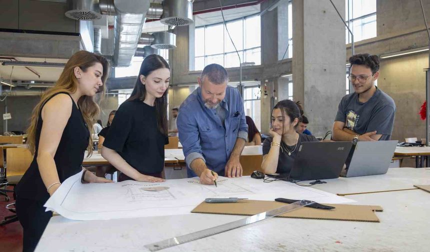 İzmir'den 'girişimcilik' hamlesi; Fikrinle gel, hibeyi kap
