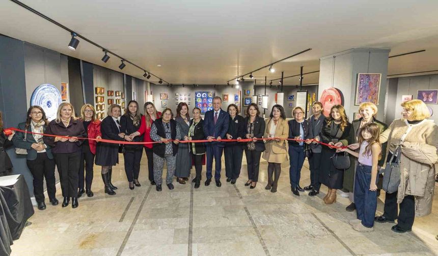 Mersin'de 'Sessiz Mirasın Sesi' sergisi sanatseverlerle buluştu