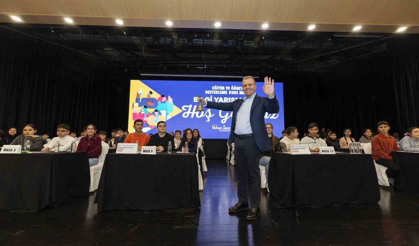 Seçer: 'Mersin, eğitimli gençlerle daha da gelişecek'