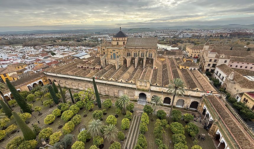 Taş, Işık ve Dua: Córdoba