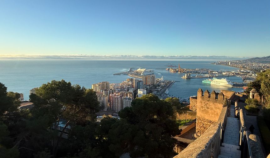 Güneşin Gölgesinde: Málaga