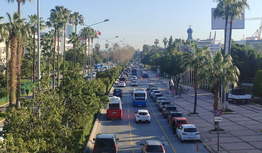 Mersin’de haftanın ilk mesai günü olan 16 Şubat’ta trafiğin durumu