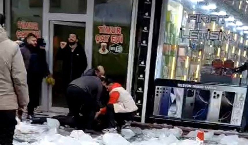 Ağrı'da çatıdan düşen kar ve buz kütlesi 1 kişiyi yaraladı
