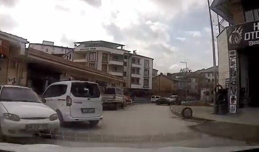 Elazığ'da kaza ucuz atlatıldı: Saniyelerle ölümden döndü