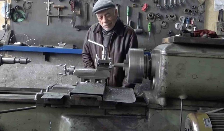 Malatya'da tezgah başında yarım asrı deviren ustalar çırak bulamıyor