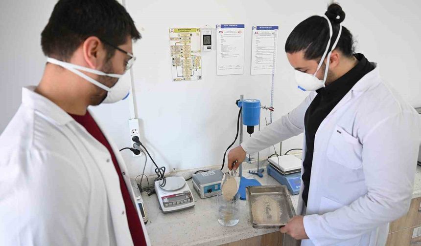 Mersin Büyükşehir Belediyesinin kalite laboratuvarı akreditasyon aldı