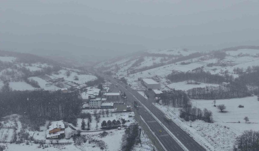 Samsun'da yüksek kesimler beyaza büründü