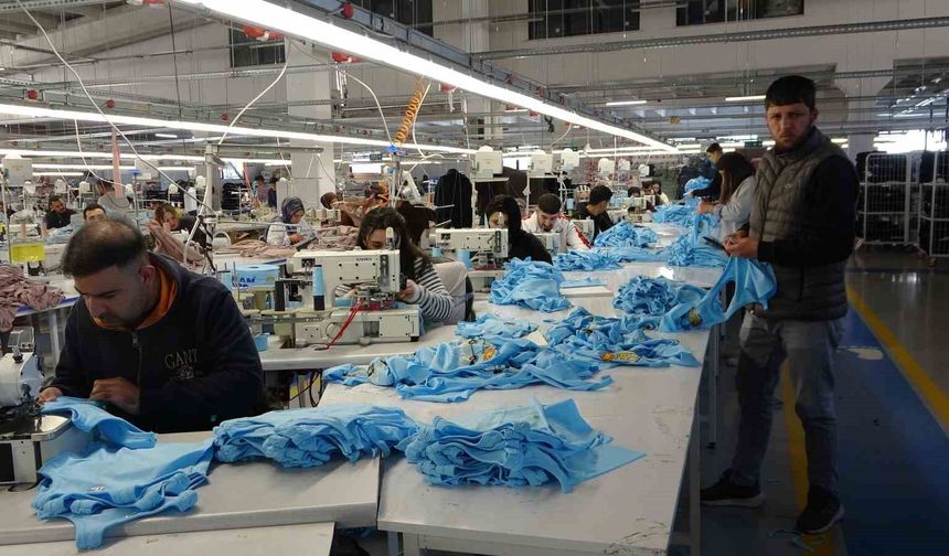 Türk tekstili Bitlis'te canlanıyor