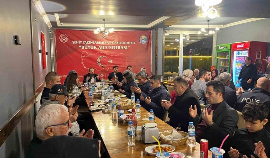 Türkeli'de 'Büyük Aile Sofrası'