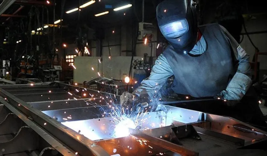 Hizmet üretim endeksi yıllık yüzde 4,2 arttı