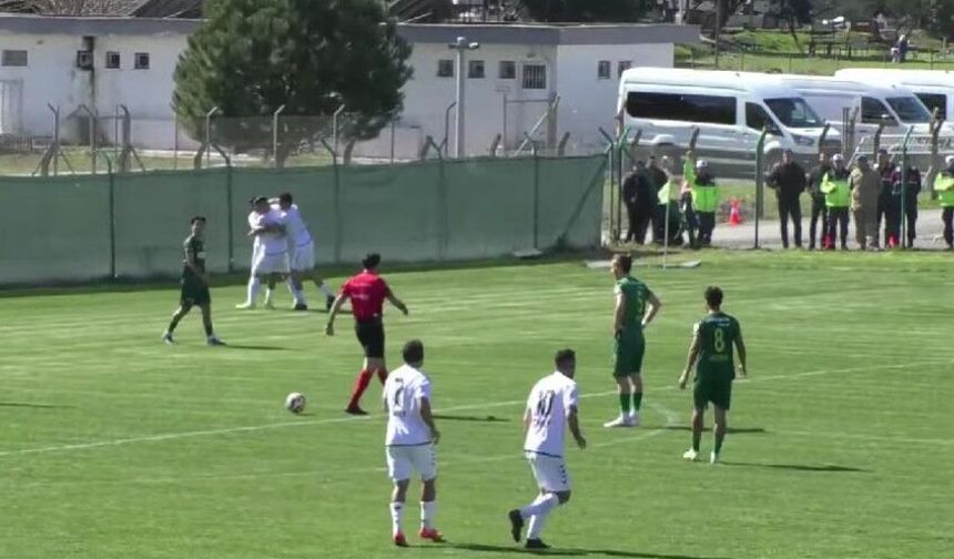 Silifke Belediyespor, Osmaniyespor deplasmanından bir puanla döndü: 1-1
